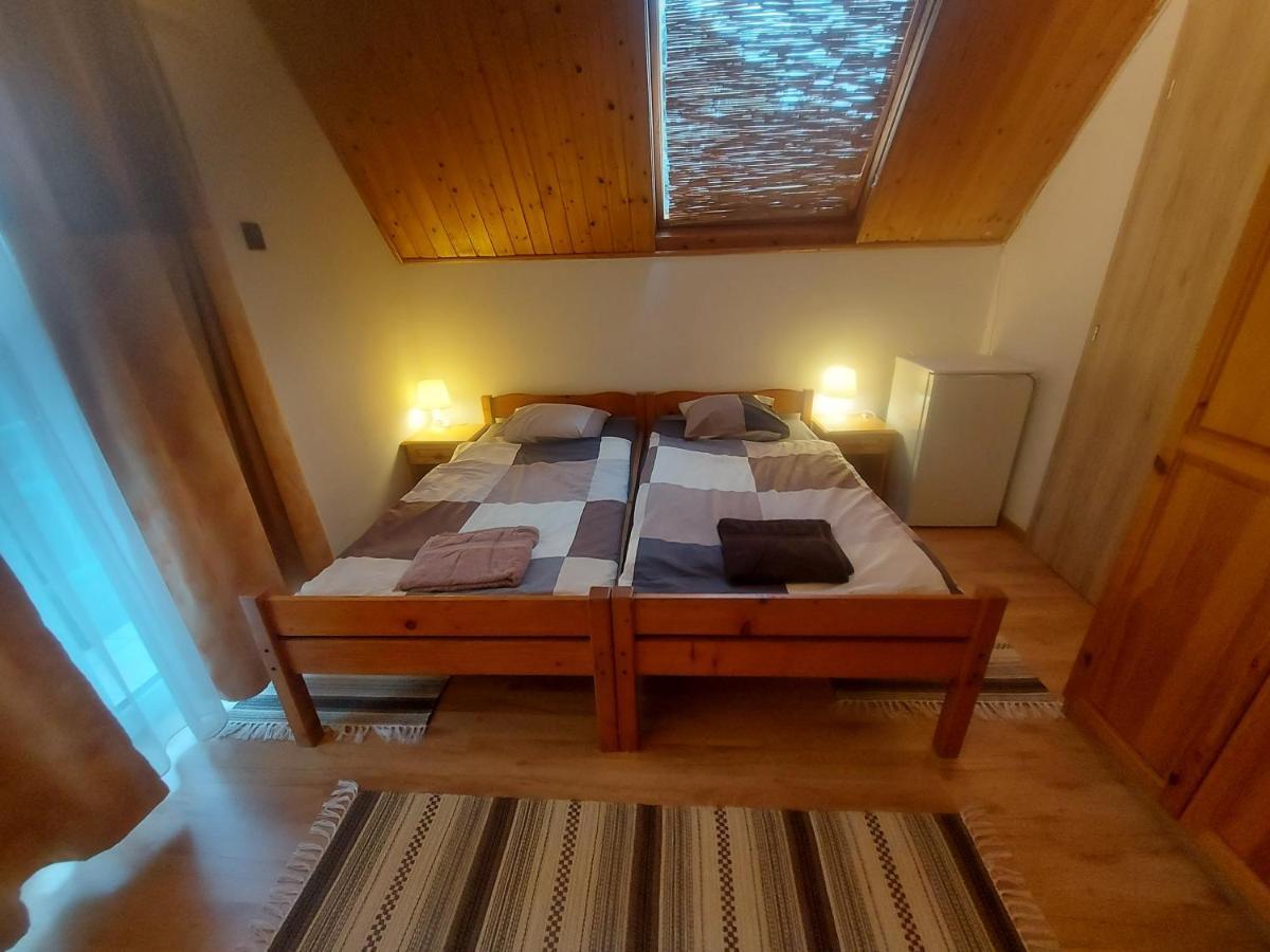 בודארוס Attila'S Guest House מראה חיצוני תמונה