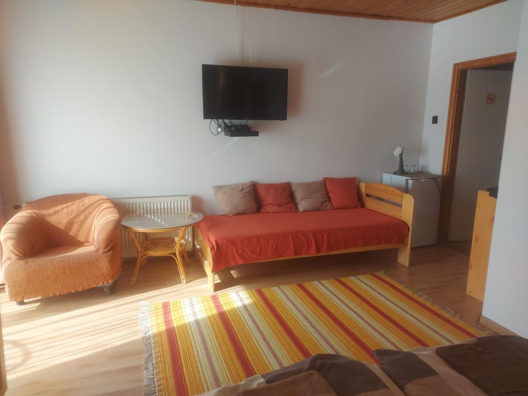 בודארוס Attila'S Guest House מראה חיצוני תמונה