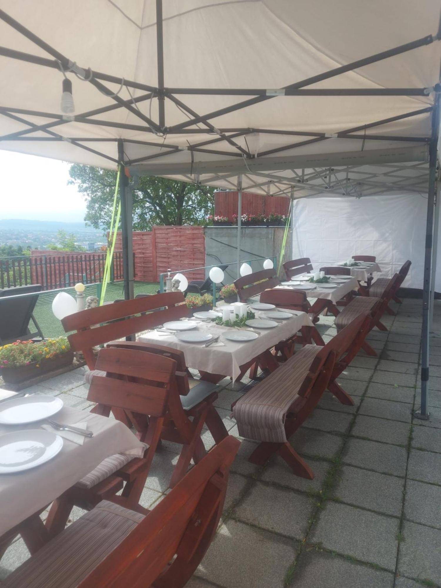 בודארוס Attila'S Guest House מראה חיצוני תמונה